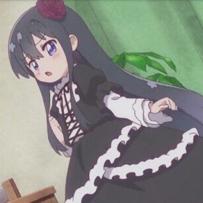 女子拆快递误甩美工刀打到同事脖颈